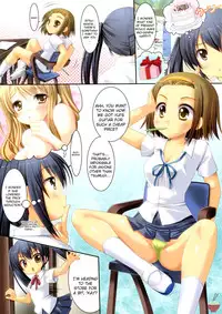 (C76) [VENOM (Alto Seneka, Rusty Soul)] Left Style (K-ON!‎) [English] [Soba-Scans]
